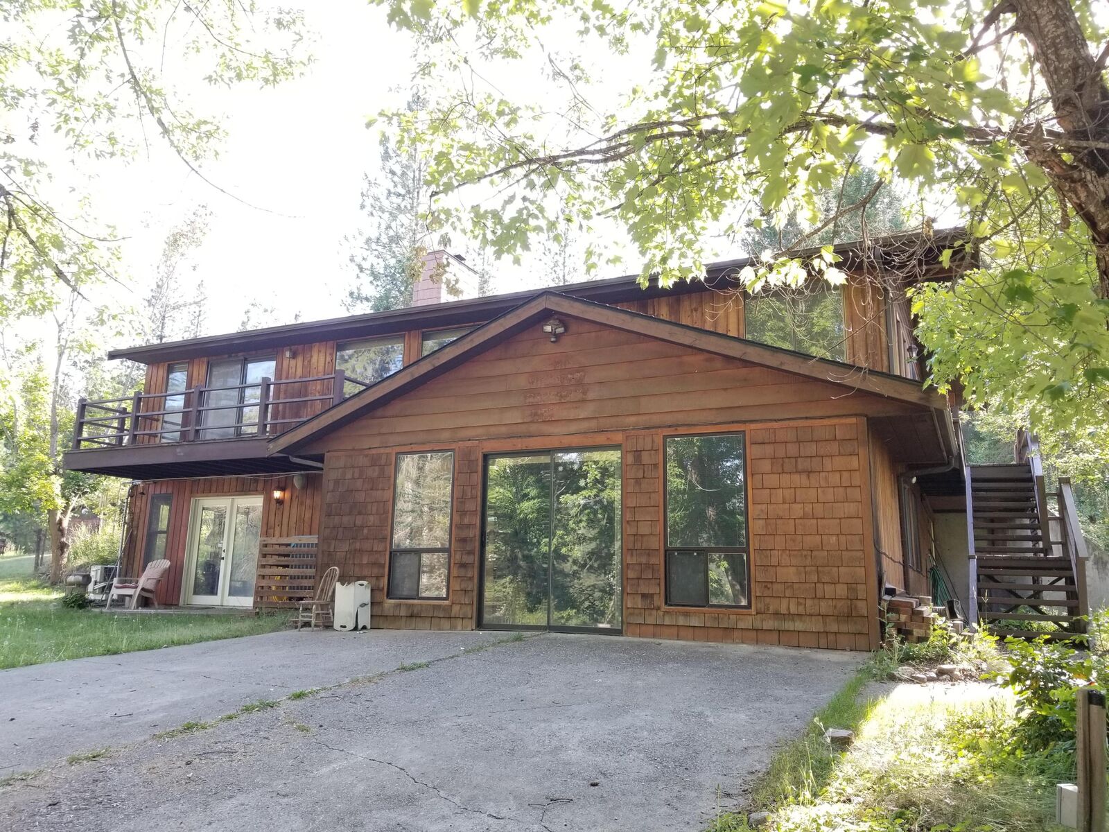 Property Photo:  1086 12 Mile Rd  WA 99101 