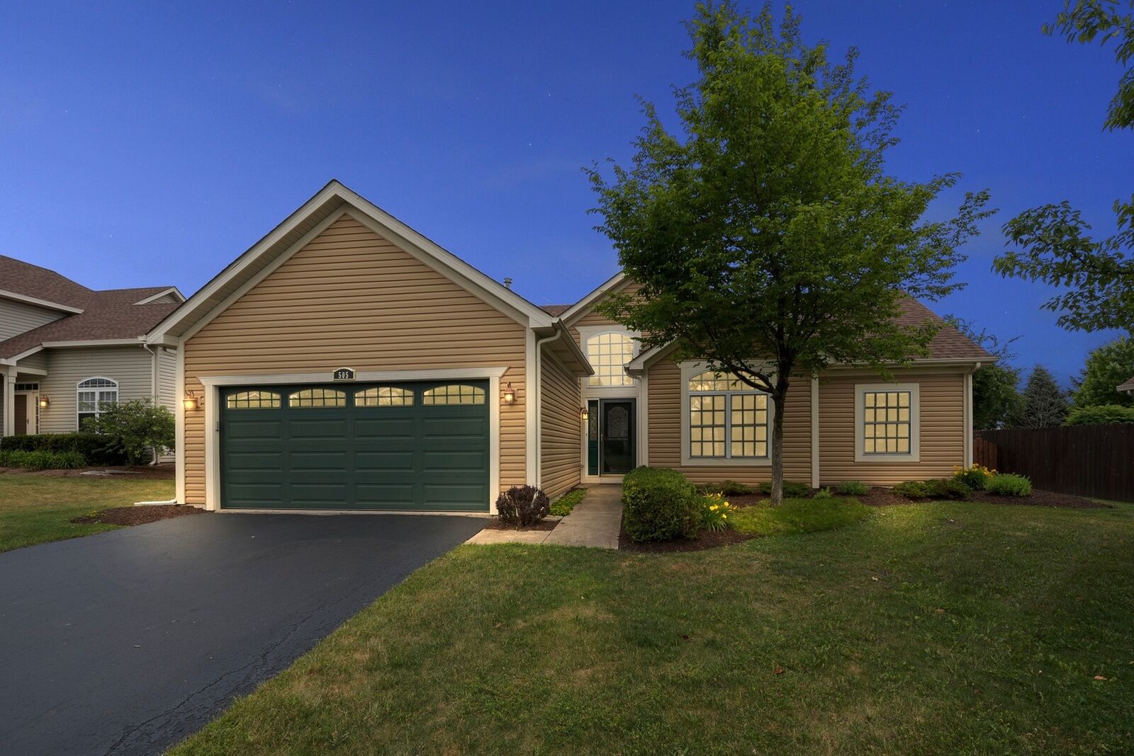 Property Photo:  505 North Juniper Drive  IL 60542 