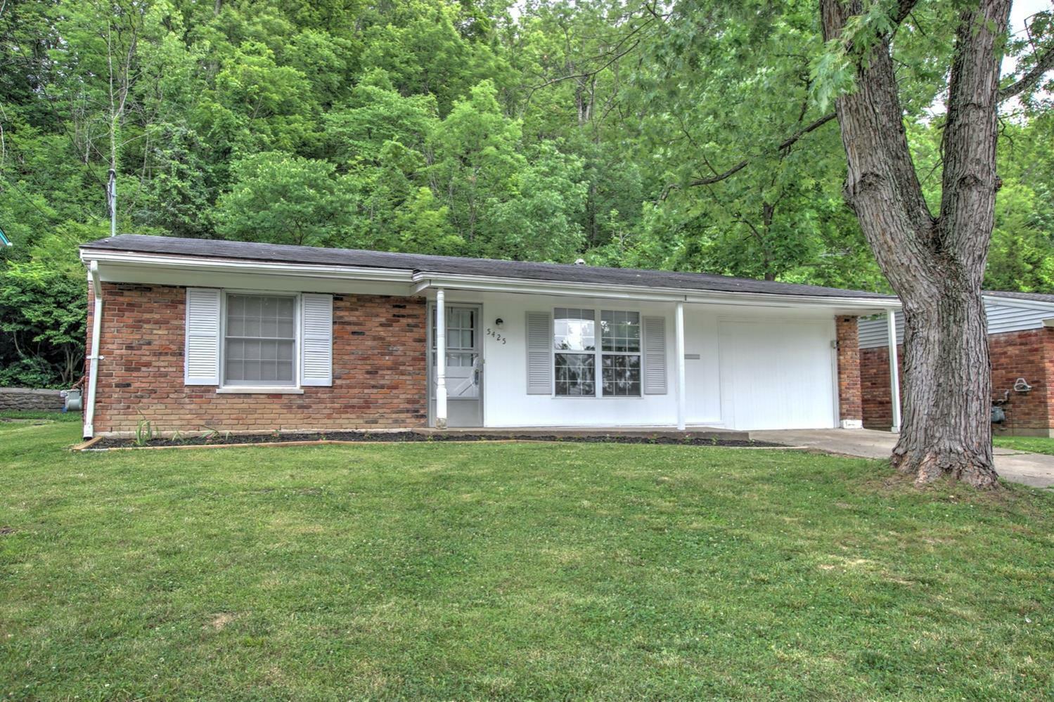 Property Photo: 5425 Ehrling Rd OH 45227