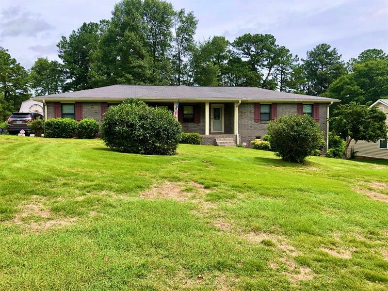 Property Photo:  4695 Elmhurst Drive  GA 30135 