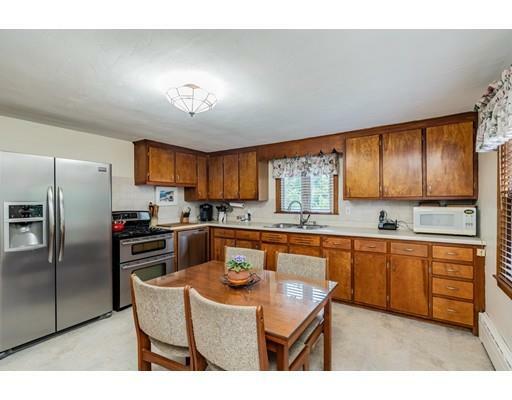 Property Photo: 95 State MA 01069