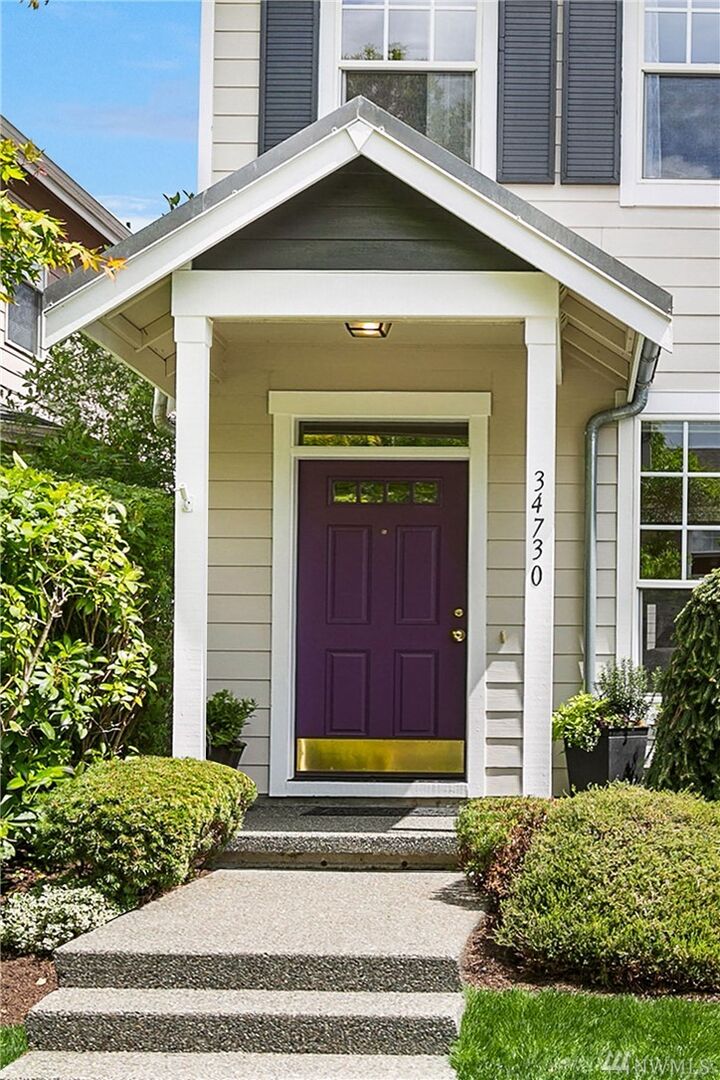 Property Photo:  34730 SE Kinsey Street  WA 98065 