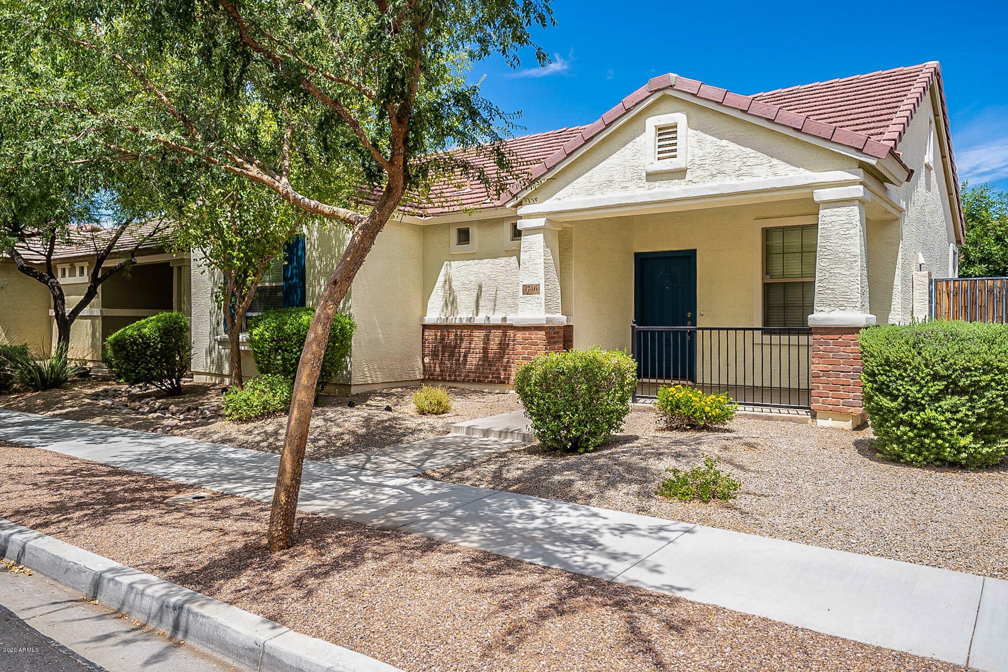 Property Photo:  1746 S Reseda Street  AZ 85295 