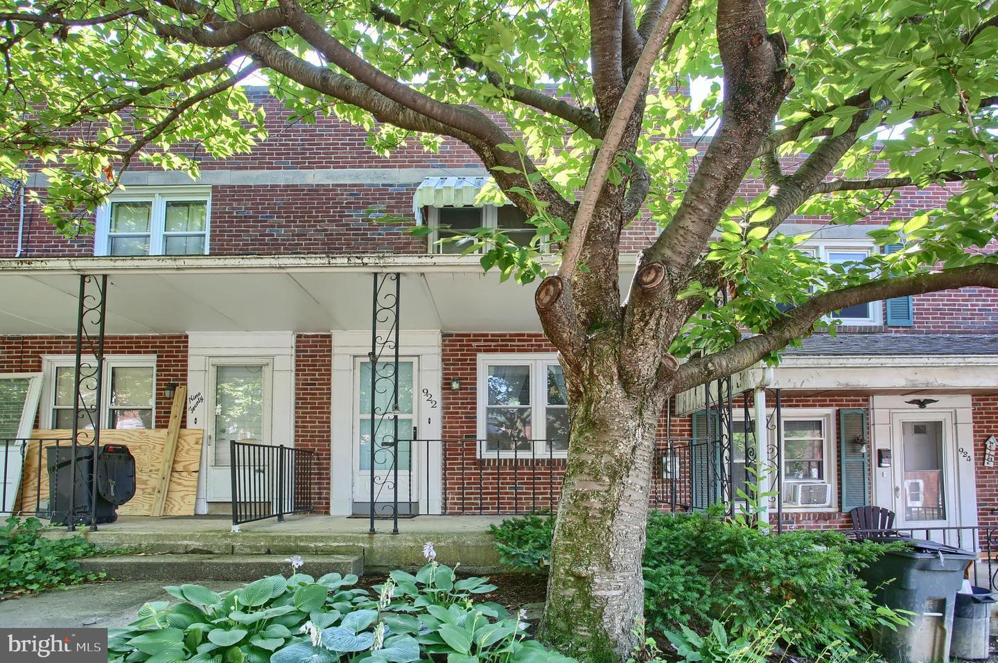 Property Photo: 922 Union Street PA 17603