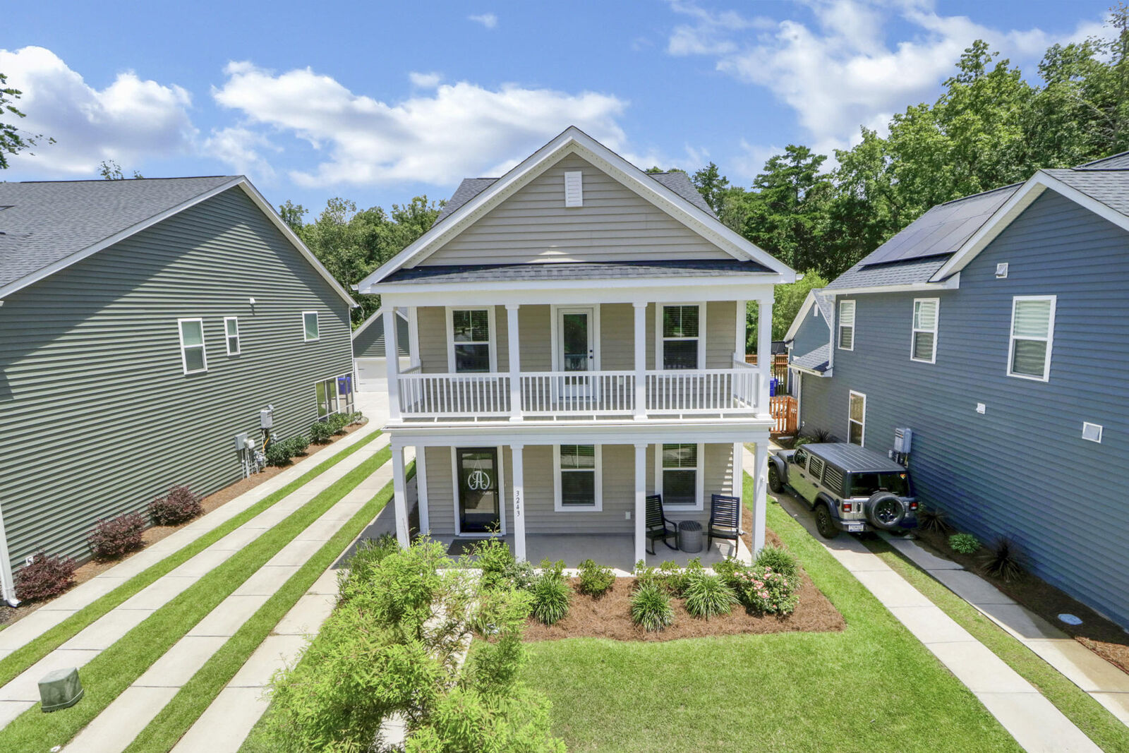 Property Photo:  3243 Moonlight Drive  SC 29414 