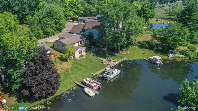 Property Photo:  8656 Shore Drive  MI 48350 