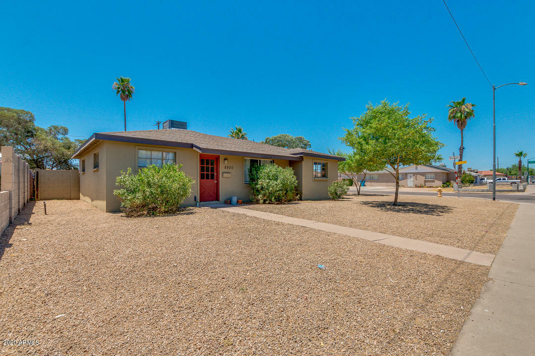 Property Photo:  8820 N 29th Avenue  AZ 85051 