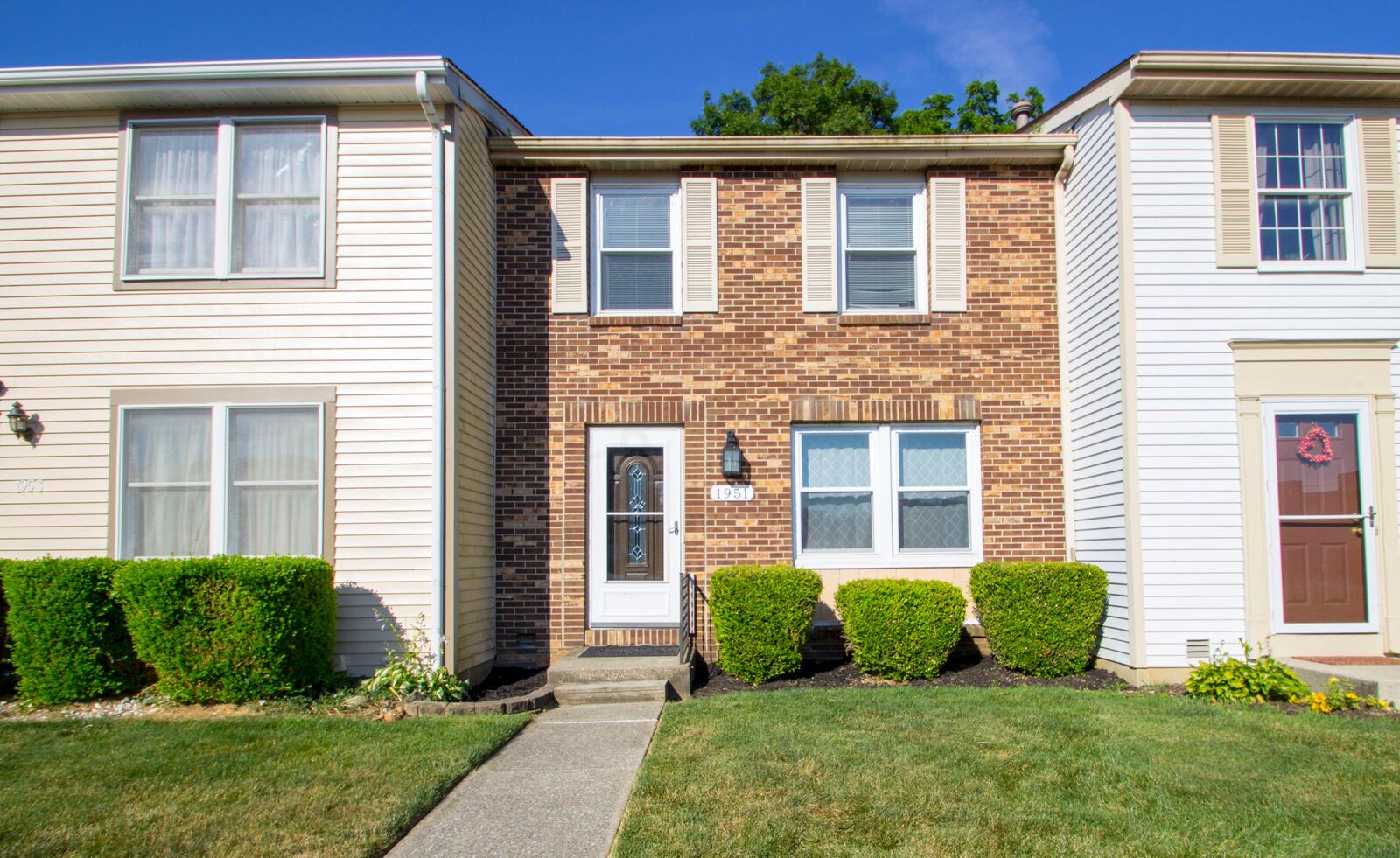 Property Photo:  1951 Old Highbanks Court  OH 43068 