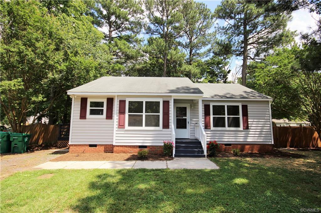 Property Photo:  7 Courtside Lane  VA 23005 