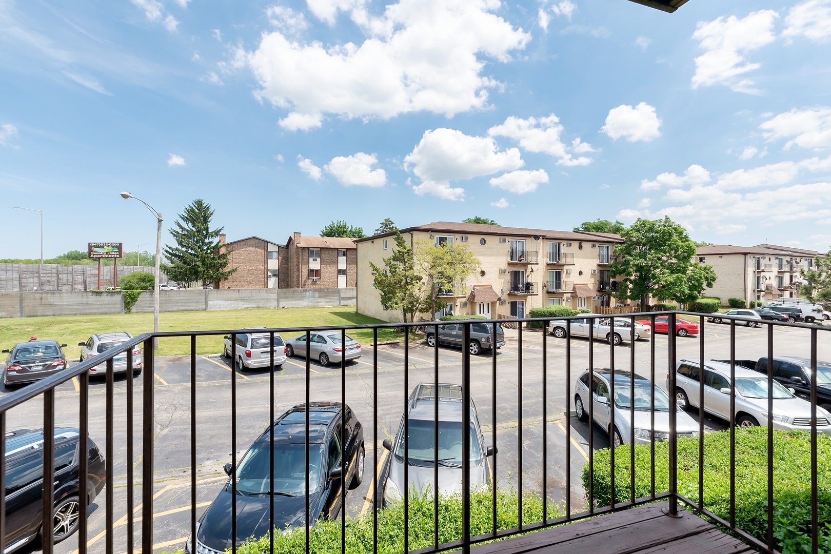 Property Photo: 4214 Bonhill Drive 2C IL 60004
