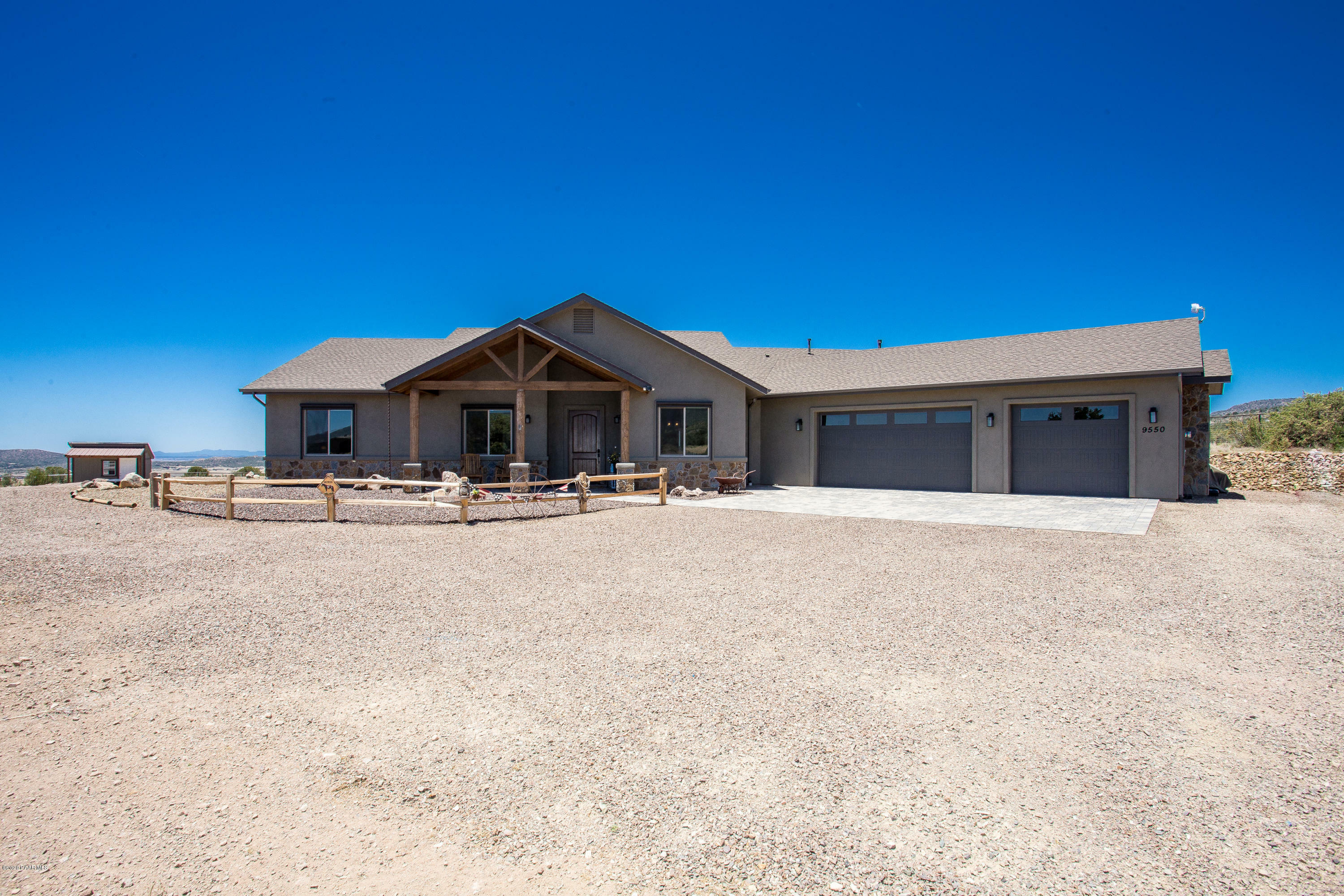 Property Photo:  9550 N Sportsman Way  AZ 86315 