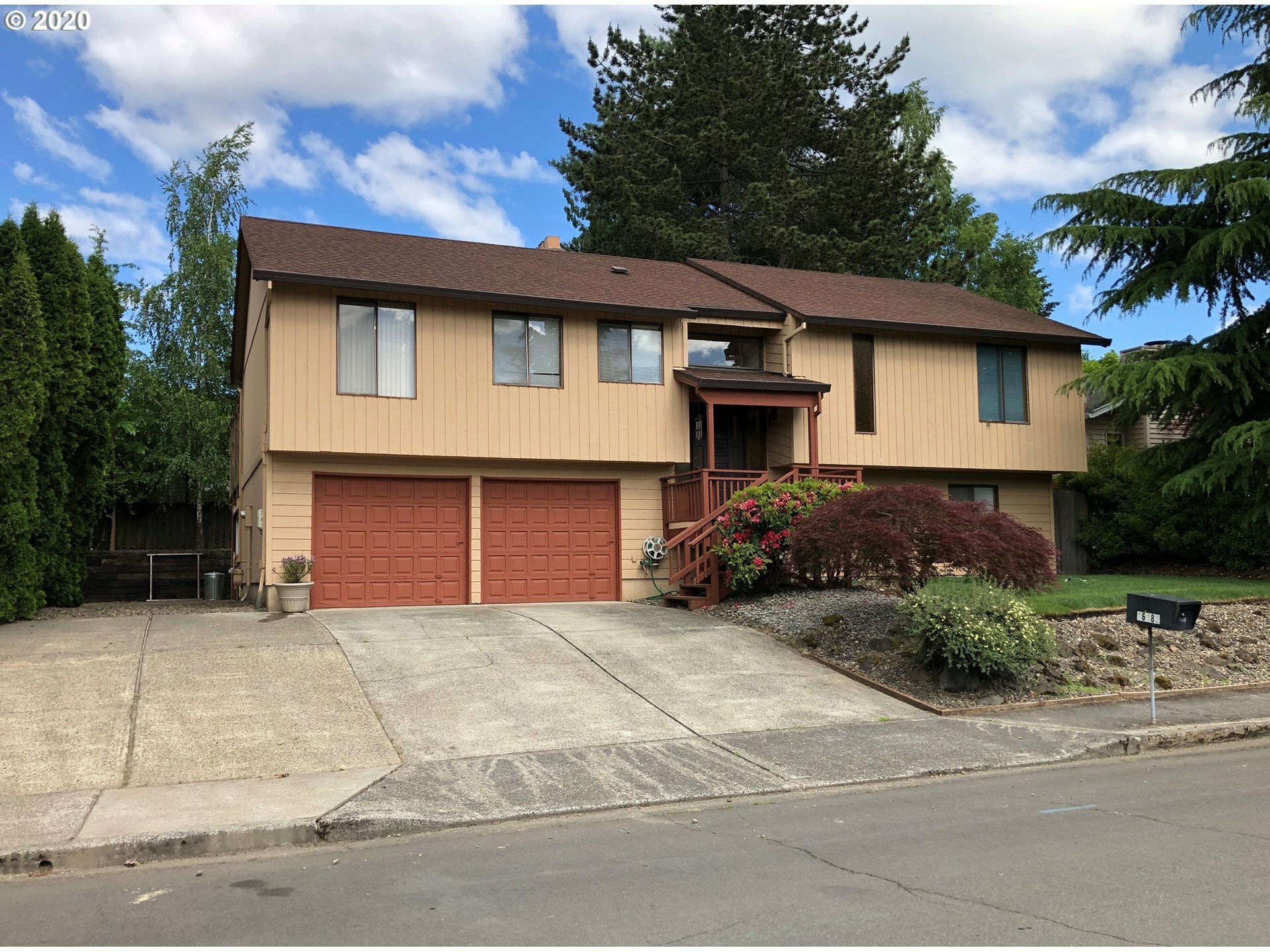Property Photo: 16182 SW Wright St OR 97007