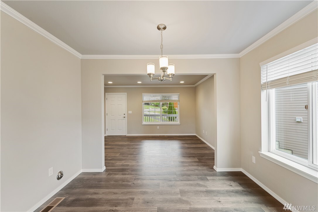 Property Photo: 6733 37th Place NE WA 98270