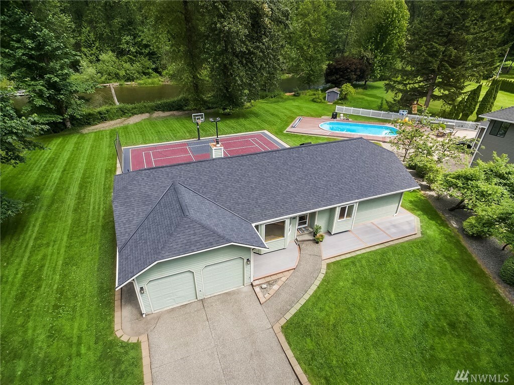 22712 228th Ave SE  Maple Valley WA 98038 photo