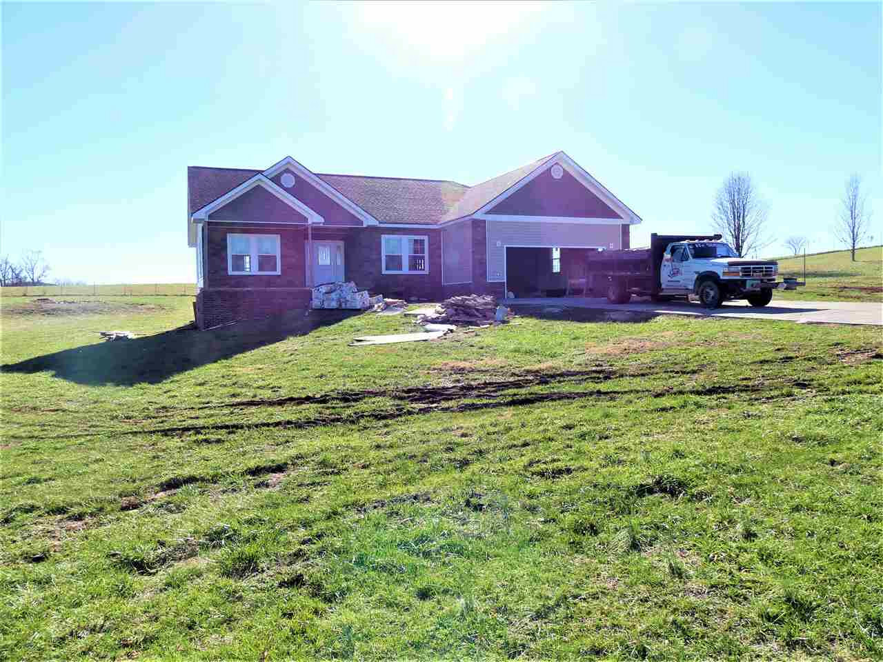Property Photo: 169 County Road 326 TN 37874