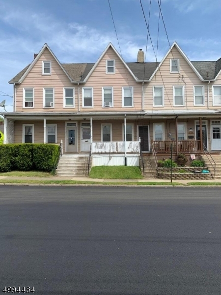 Property Photo:  302 E Central Ave  NJ 08865 