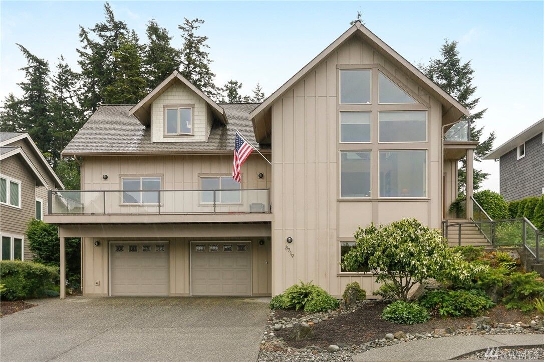 Property Photo: 3719 W 12th Street WA 98221