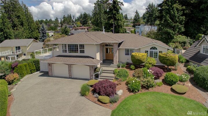 709 Birch Place  Edmonds WA 98020 photo