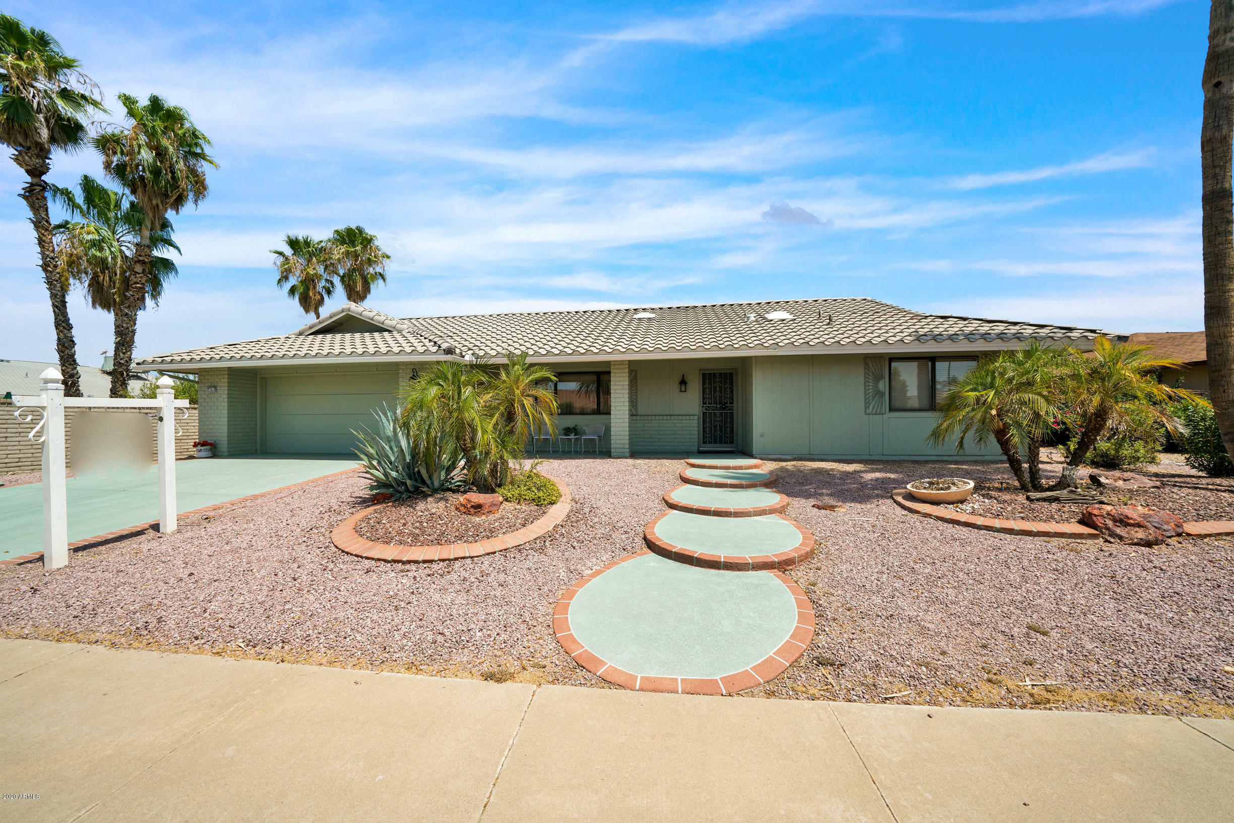 Property Photo:  13610 W Pyracantha Drive  AZ 85375 