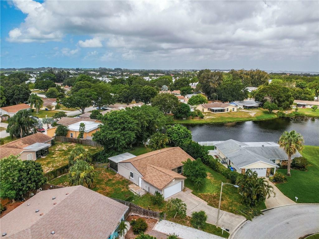 Property Photo: 6419 36th Avenue W FL 34209