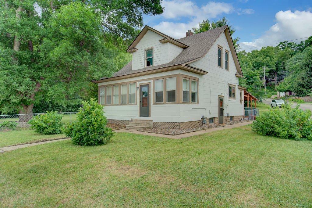 Property Photo: 6203 Concord Boulevard MN 55076