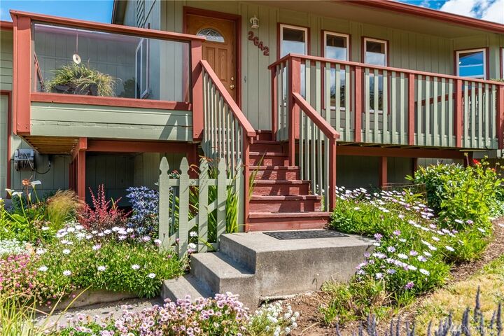 Property Photo:  2642  San Juan Street  WA 98239 