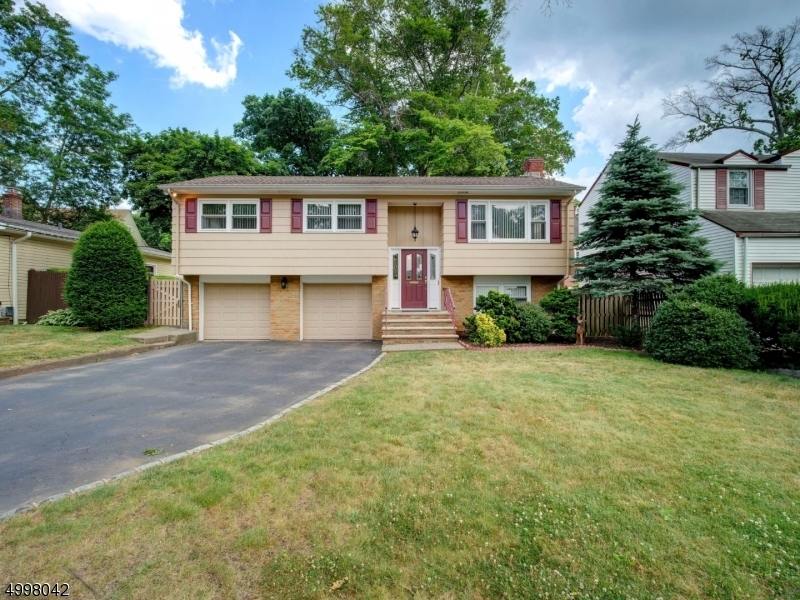 Property Photo: 360 Tremont Pl NJ 07050