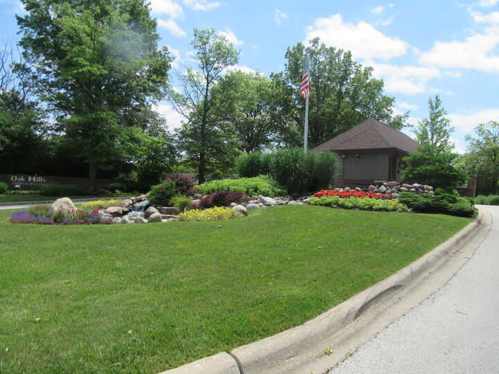 7633 West Arquilla Drive 2B  Palos Heights IL 60463 photo