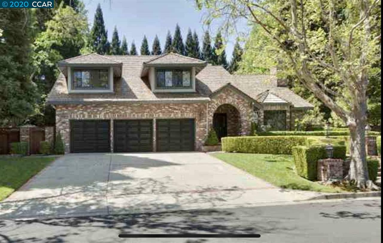 Property Photo:  407 Ponderosa Ct  CA 94549 