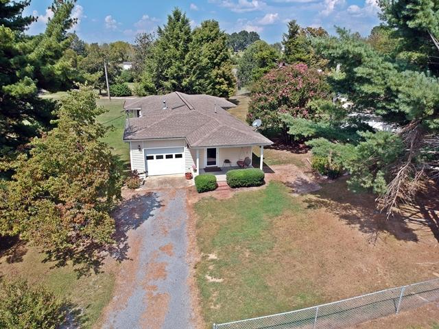 Property Photo:  934 County Road 811  AL 35979 