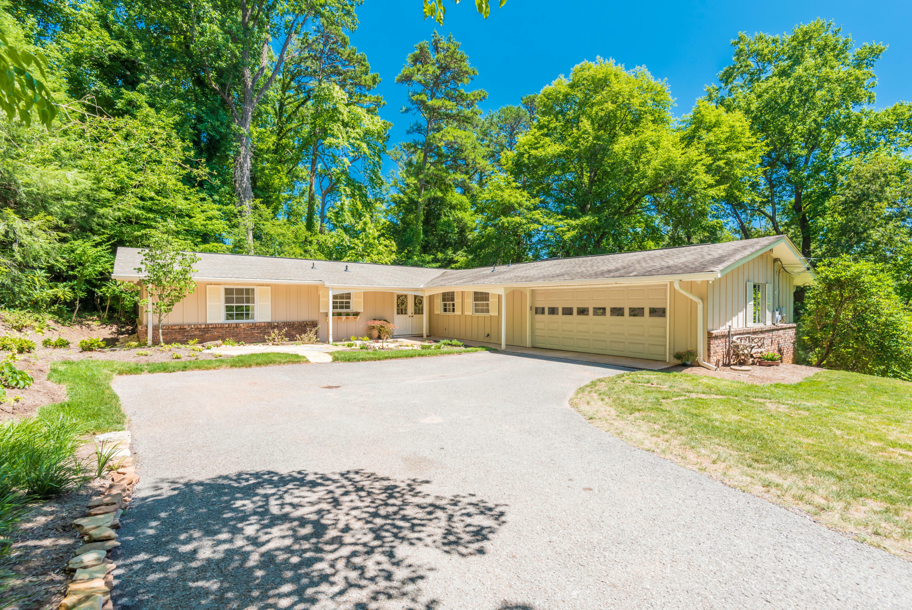 Property Photo:  1820 Chicadee Drive  TN 37919 