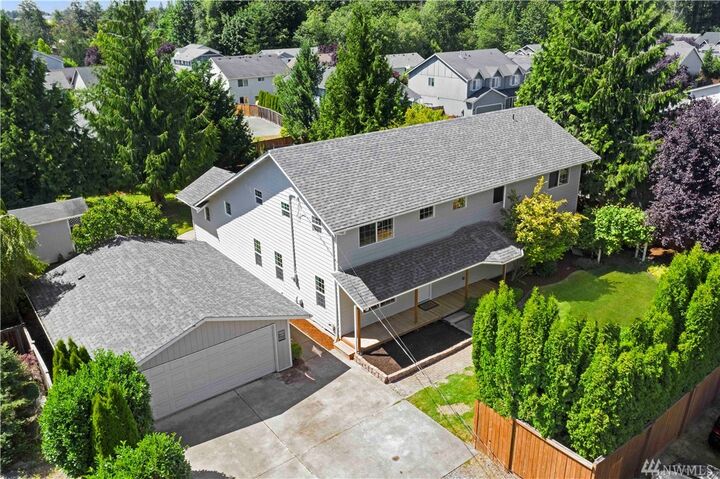 Property Photo:  14722  86th Avenue E  WA 98375 