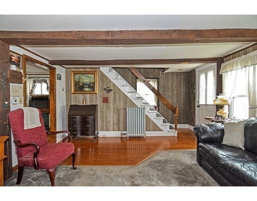 Property Photo: 124 Main MA 01568