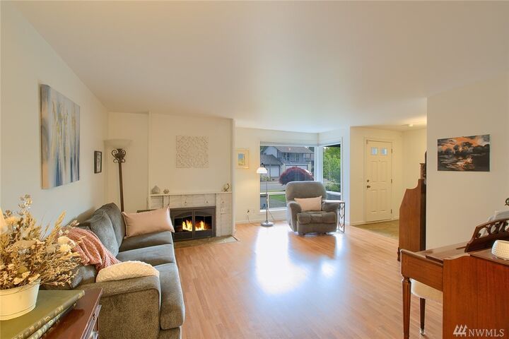 Property Photo:  16251  141st Ave  SE  WA 98058 