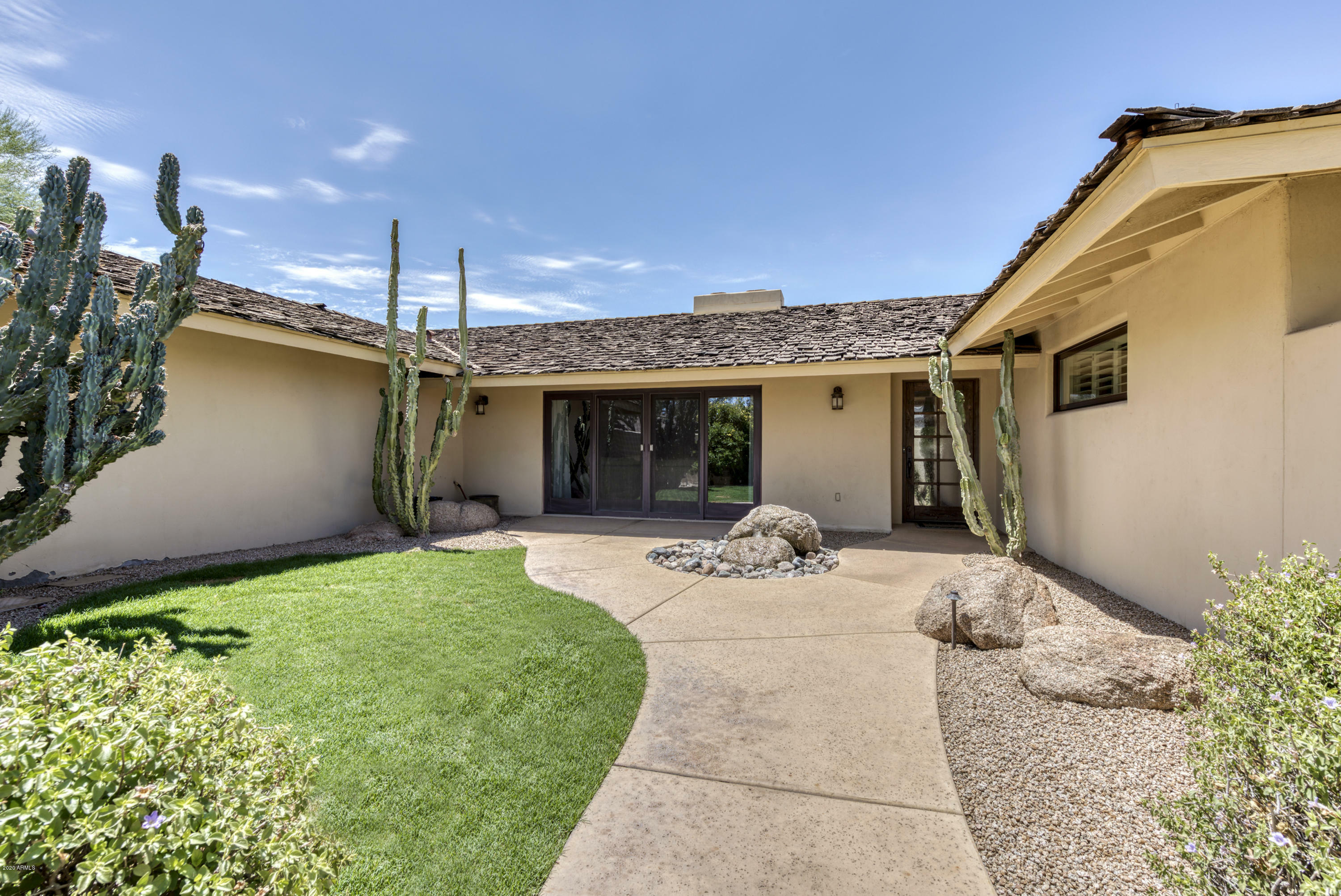 Property Photo: 5635 E Lincoln Drive 39 AZ 85253