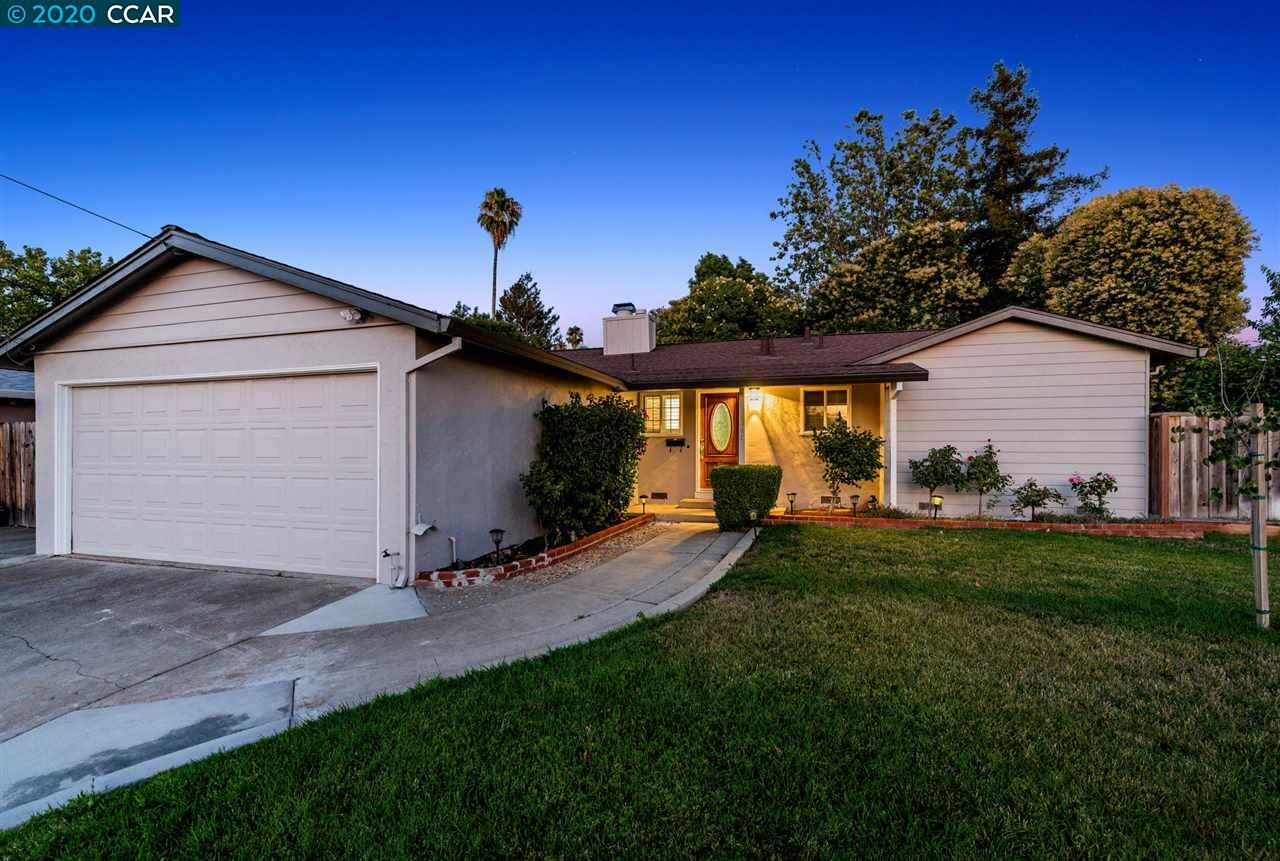 Property Photo: 1341 Indiana Dr CA 94521