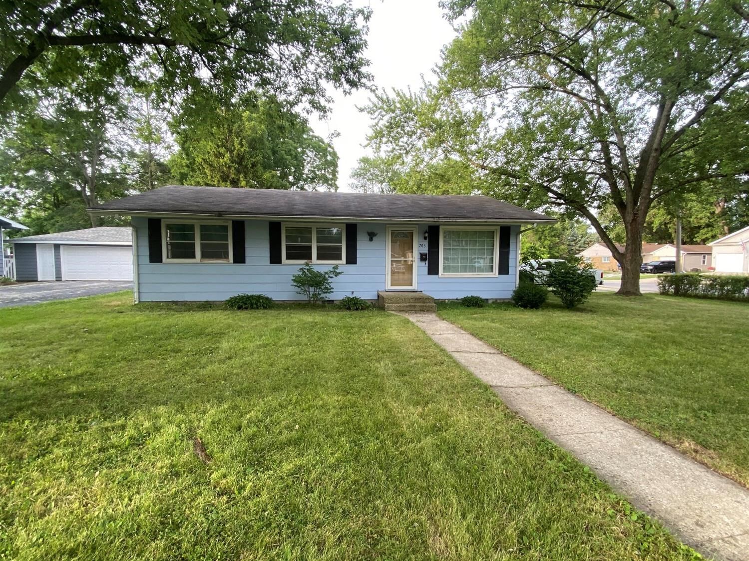 Property Photo:  705 W North Street  IN 46307 