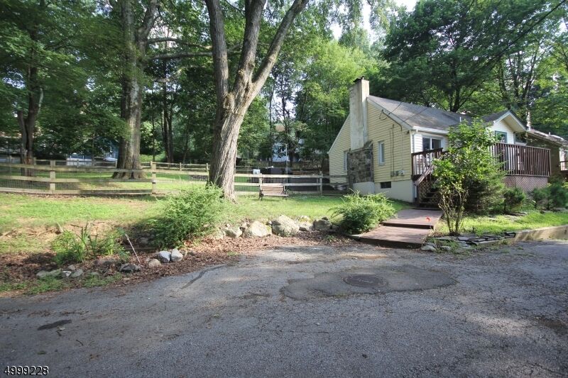 Property Photo:  309 E Shore Trl  NJ 07871 