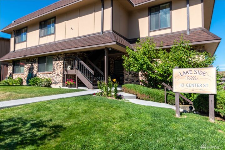 Property Photo:  113 E Center St A-1  WA 98816 