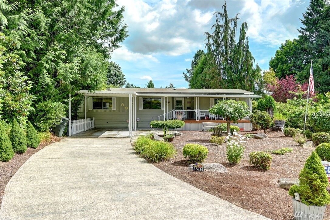 Property Photo:  12615 NE 193rd Court  WA 98011 