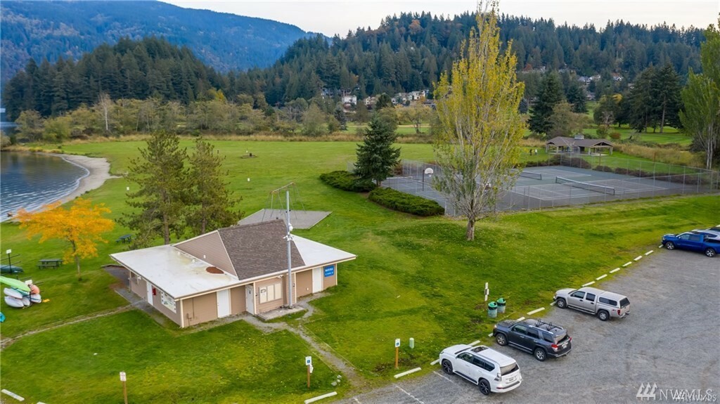 Property Photo:  177 Sudden Valley Dr  WA 98229 