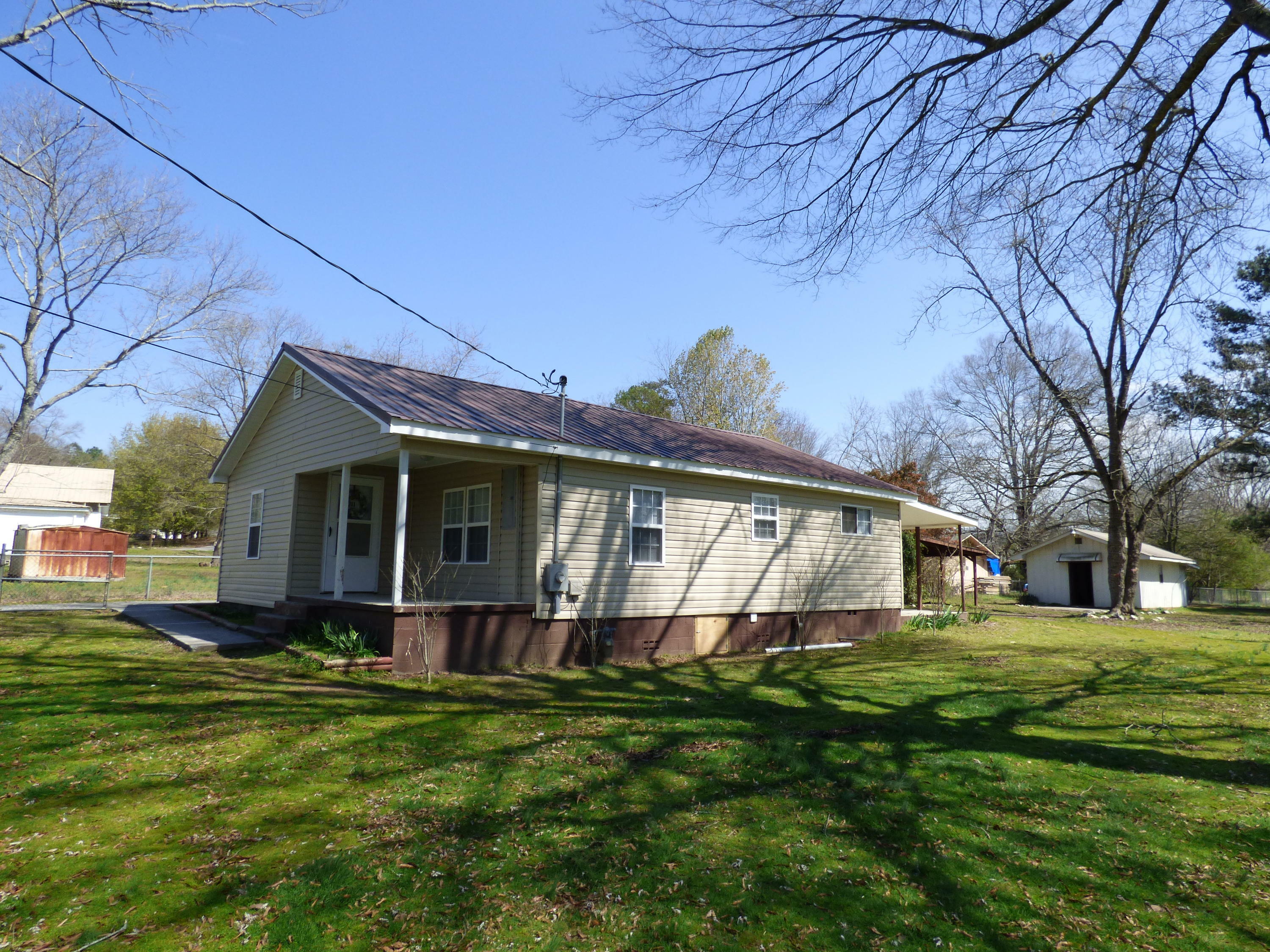 Property Photo:  252 Knox St  GA 30747 