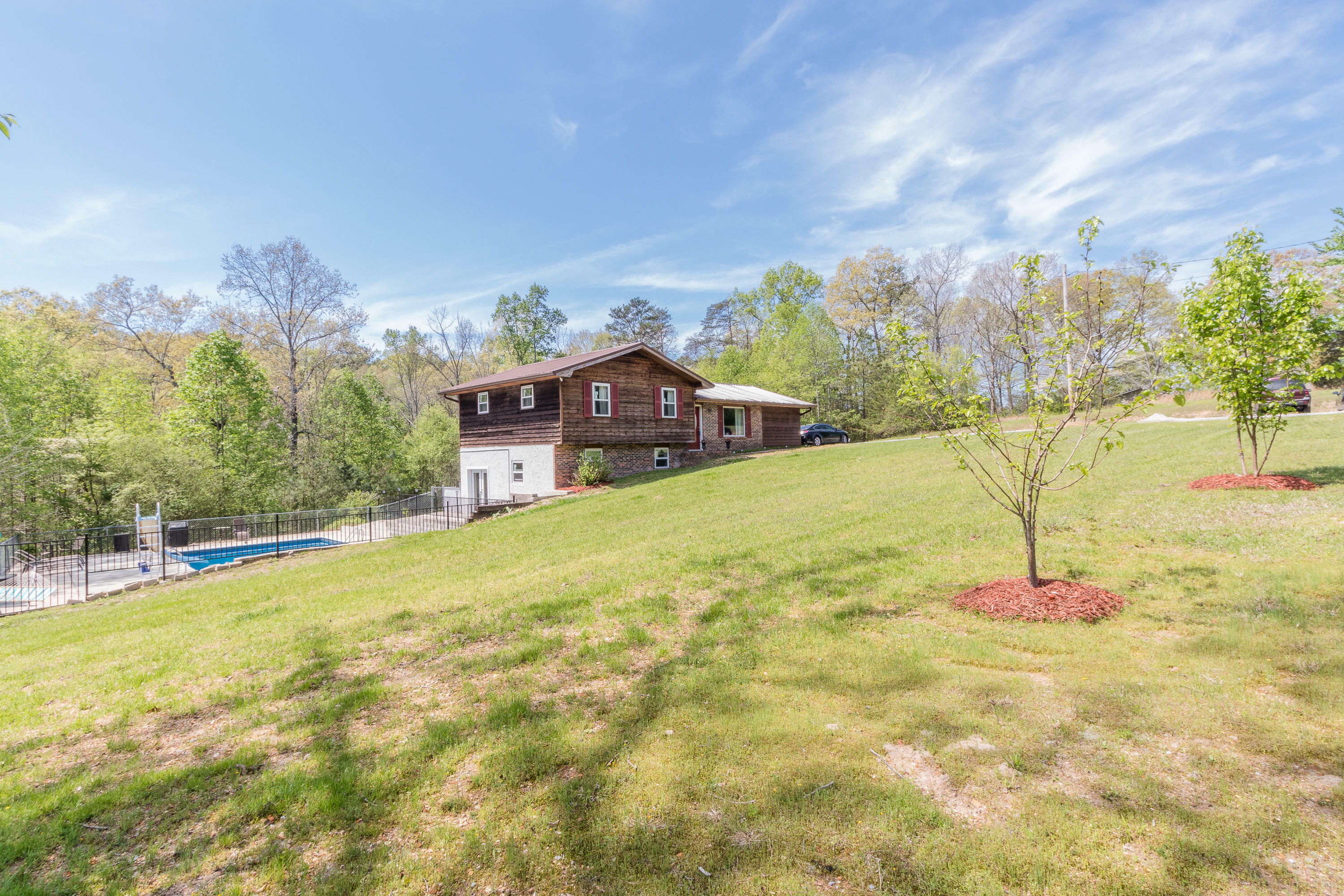 Property Photo:  1387 W Nickajack Rd  GA 30736 