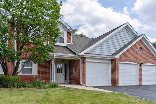 Property Photo: 2856 Heatherwood Drive 5A IL 60194