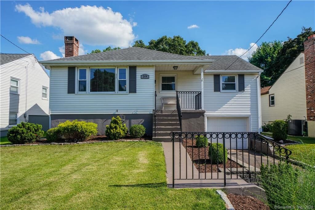 Property Photo: 39 Crocker Avenue CT 06110