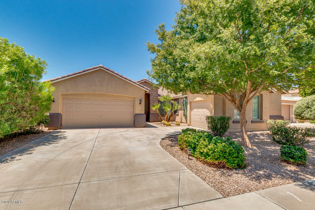 Property Photo:  2942 N 143rd Lane  AZ 85395 