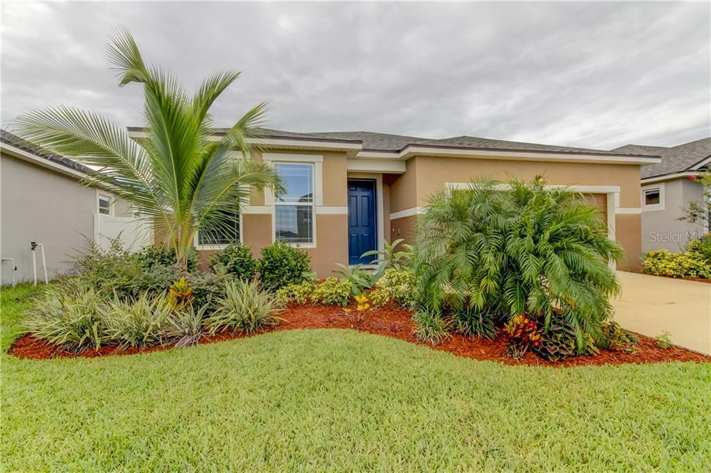 Property Photo:  13117 Rain Lily Drive  FL 33579 