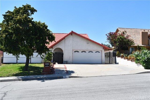 Property Photo:  211 N Avenida Alipaz  CA 91789 