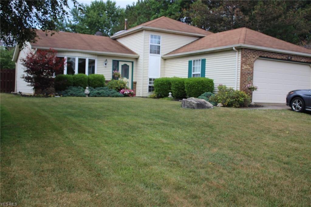 Property Photo: 9724 Tannery Way OH 44138