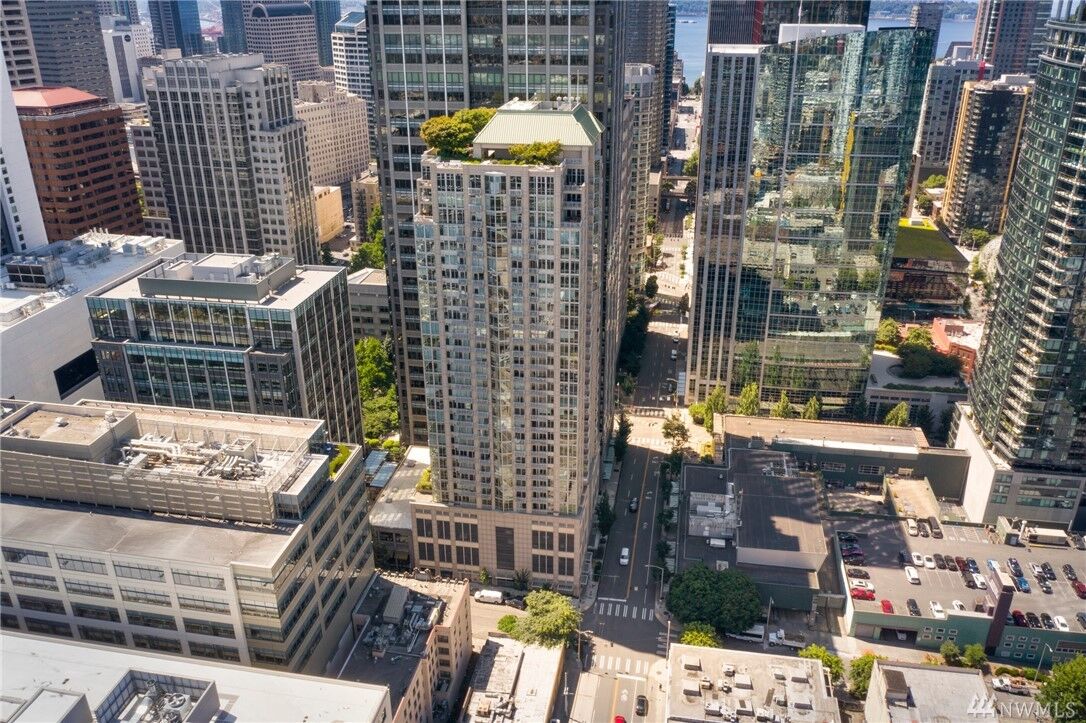 Property Photo:  819  Virginia Street 1110  WA 98101 